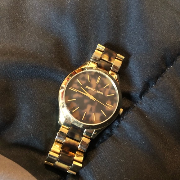 Watch - Picture 2 of 2